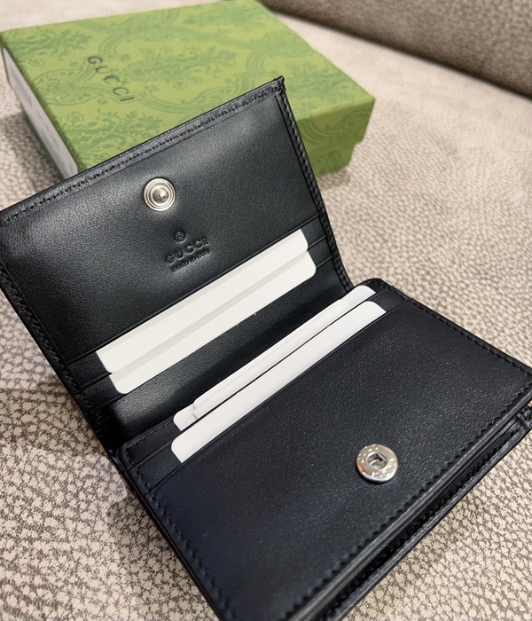 グッチ財布 レプリカ内部構造